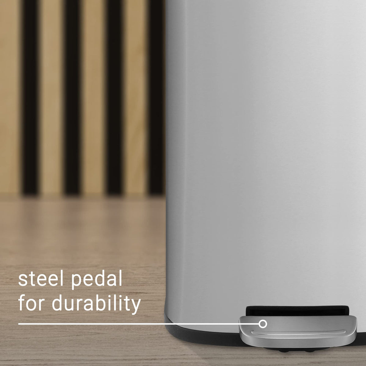 8 Gal Step Trash Can Soft Close 25" B116940