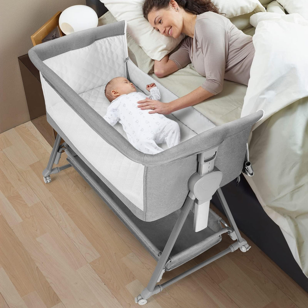 Baby Bassinet with 7 Adjustable Height, Breathable Mesh & Mattress B4265