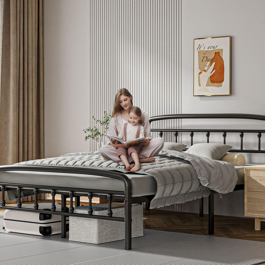 Full Size Metal Bed Frame with Headboard P89052